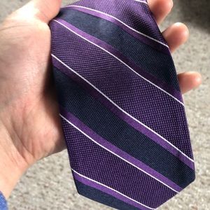 Purple strip Breuer tie